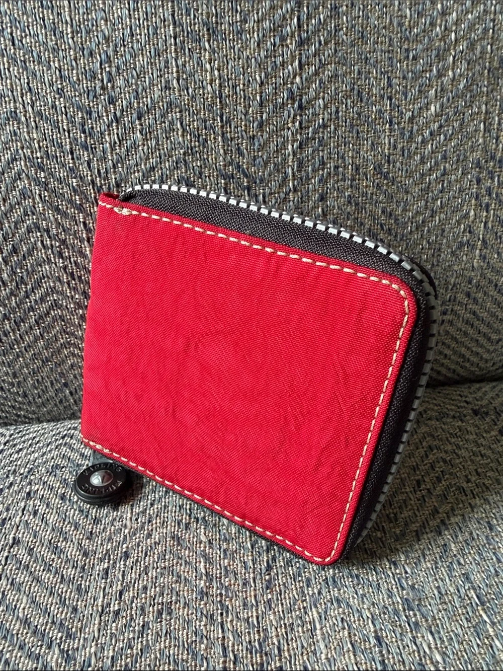 Kipling Red Nylon Wallet - Picture 5 of 12